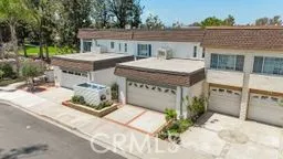 32 E Senisa Irvine, CA 92612