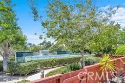 32 E Senisa Irvine, CA 92612