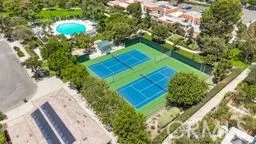 32 E Senisa Irvine, CA 92612