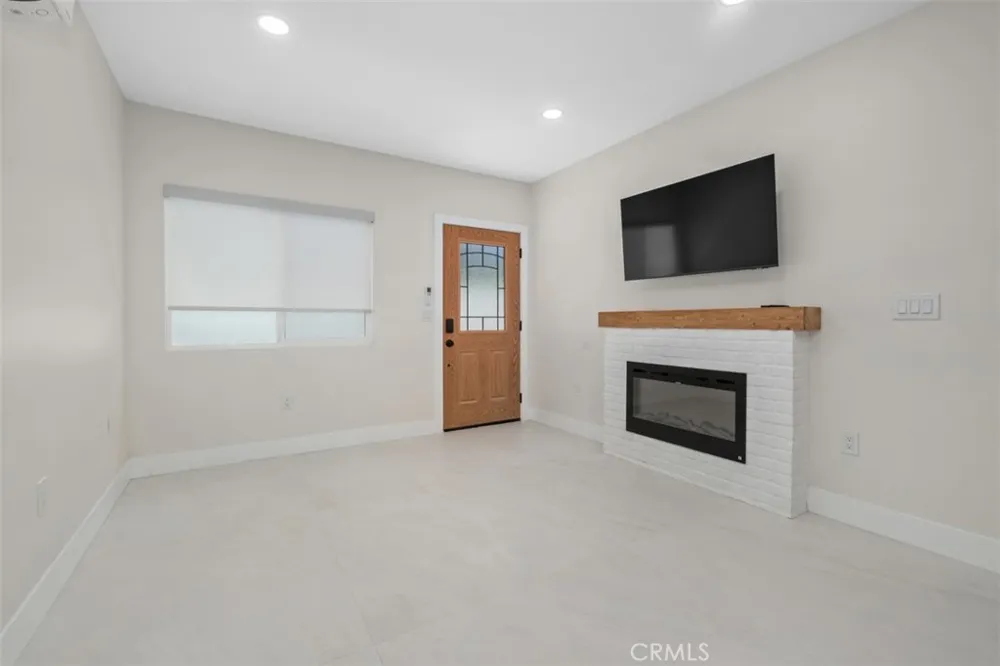 21316 Bulkhead Circle Huntington Beach, CA 92646