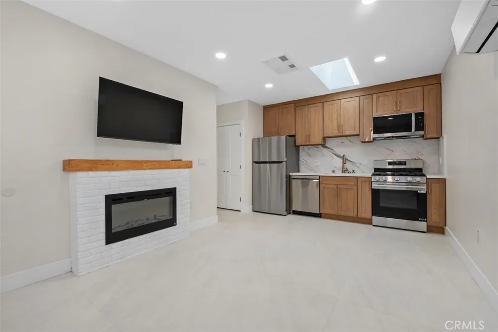 21316 Bulkhead Circle Huntington Beach, CA 92646