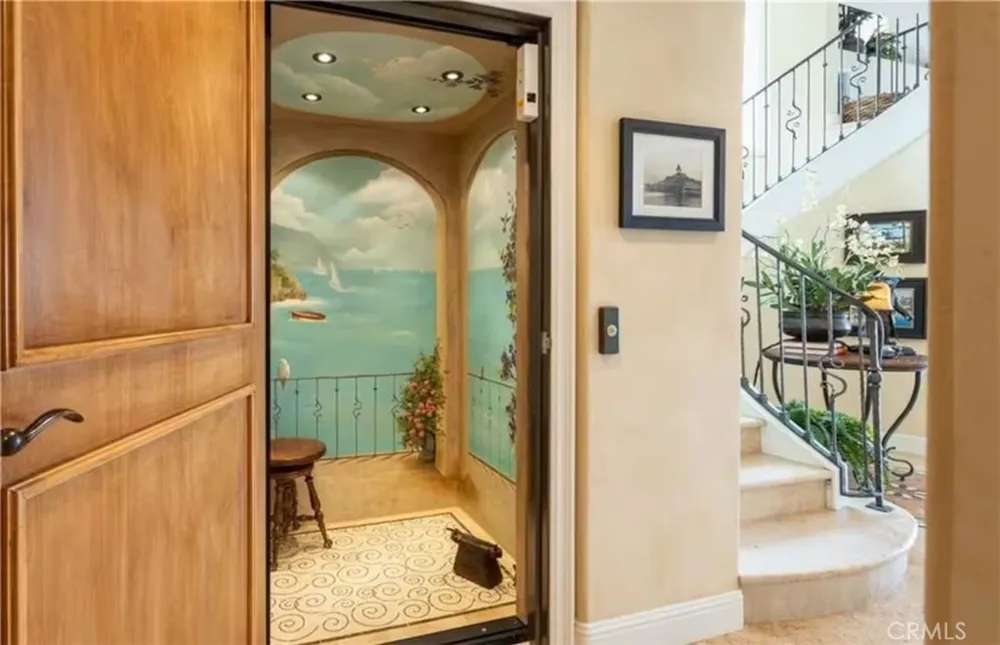 900 E Balboa Boulevard Newport Beach, CA 92661