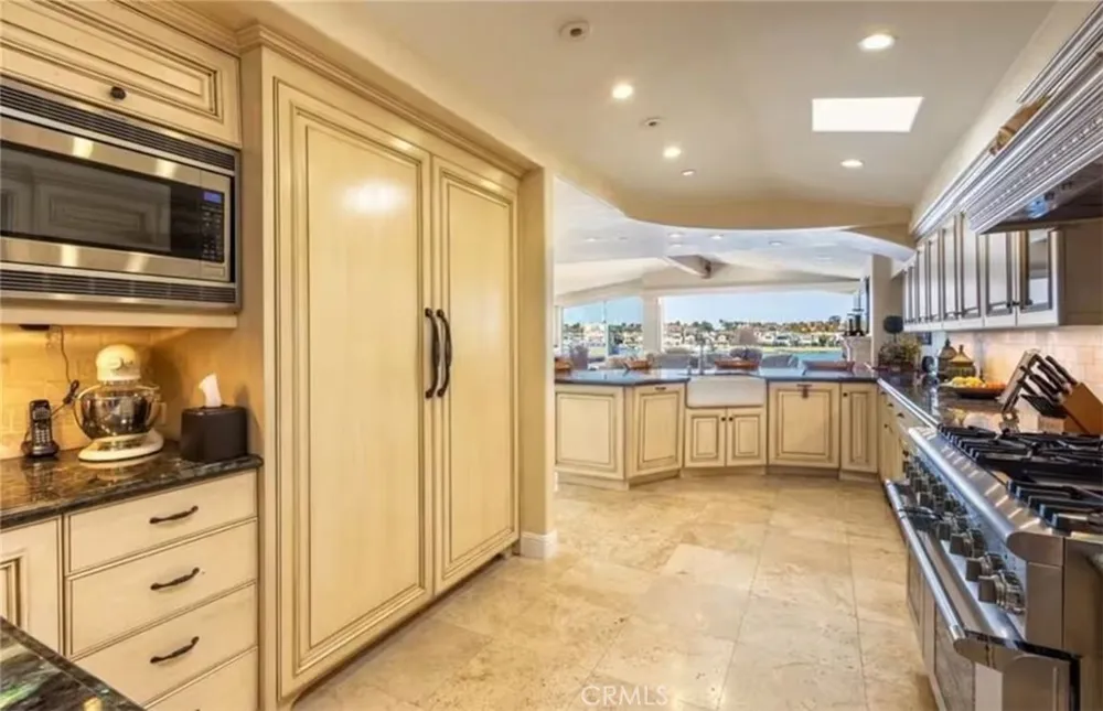 900 E Balboa Boulevard Newport Beach, CA 92661