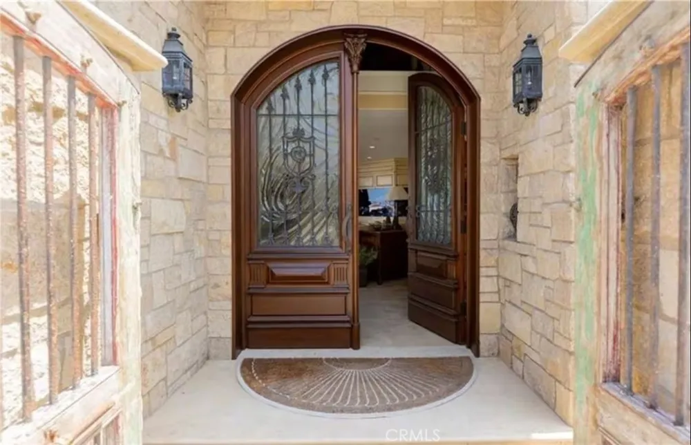 900 E Balboa Boulevard Newport Beach, CA 92661