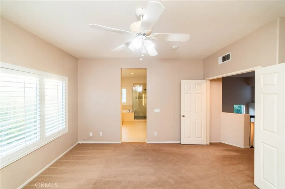 27 LARKMEAD Aliso Viejo, CA 92656