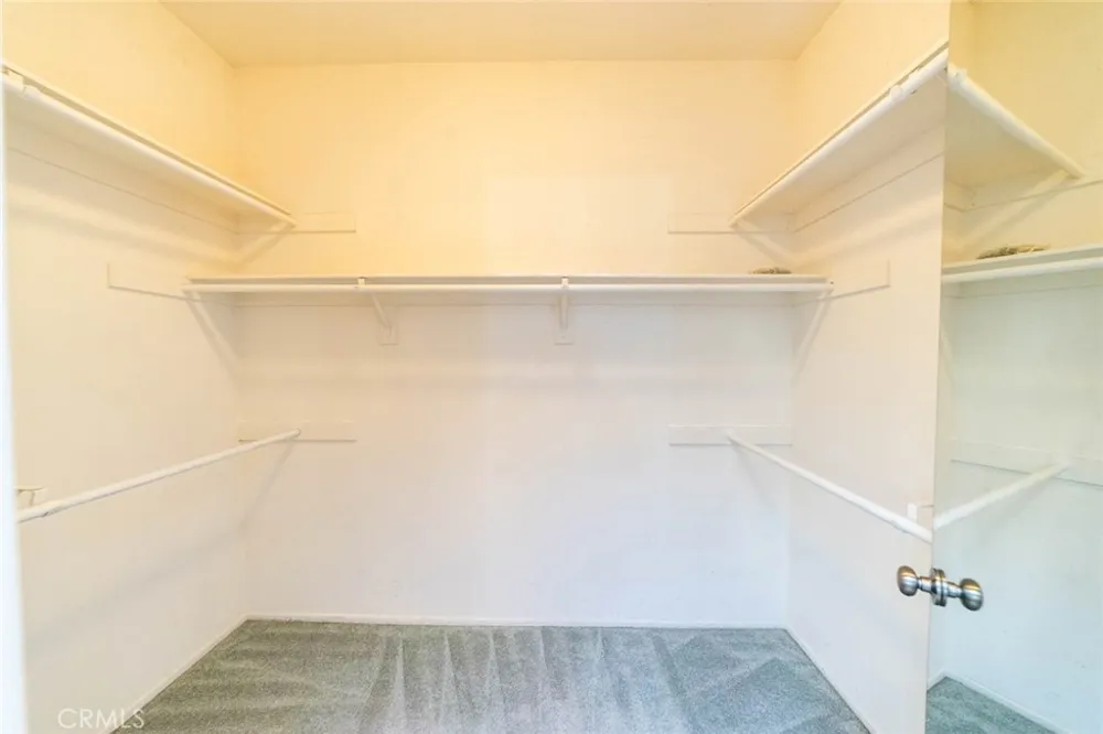 27 LARKMEAD Aliso Viejo, CA 92656