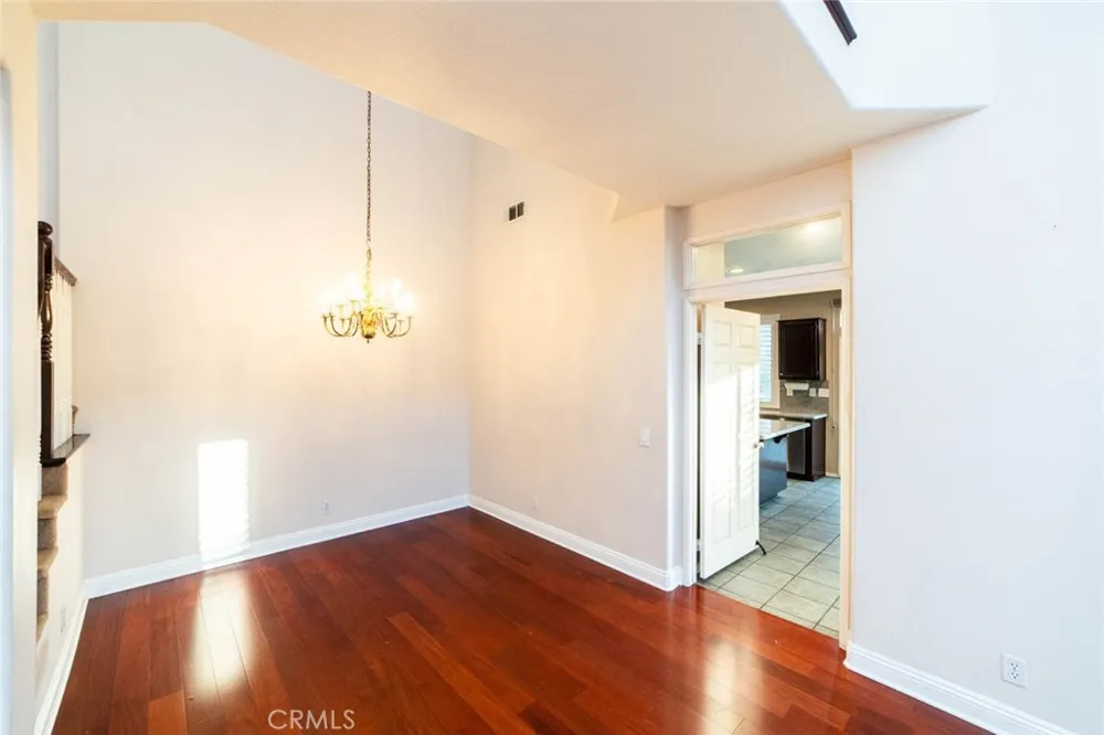 27 LARKMEAD Aliso Viejo, CA 92656