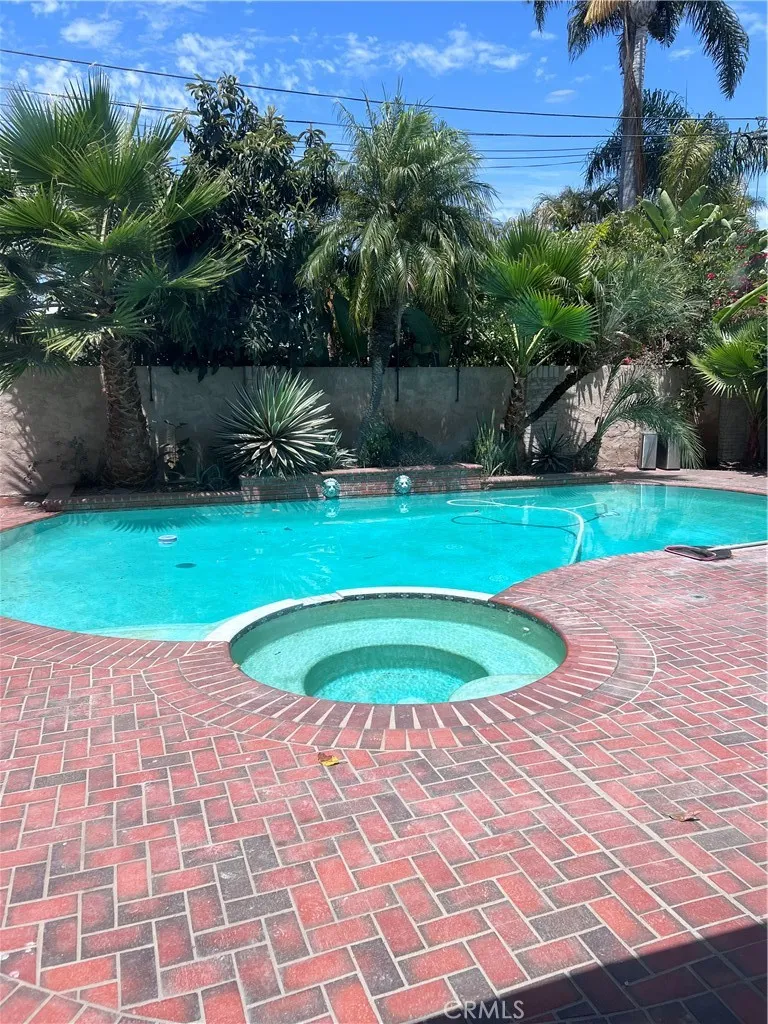 6901 Brunswick Huntington Beach, CA 92647
