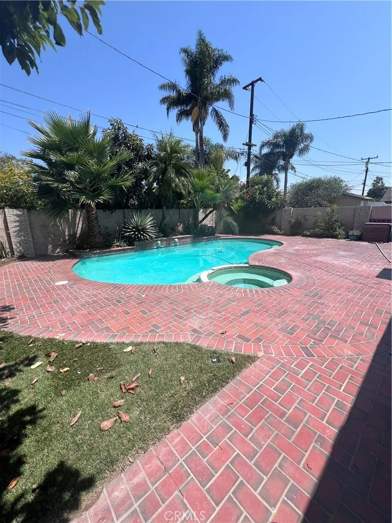 6901 Brunswick Huntington Beach, CA 92647