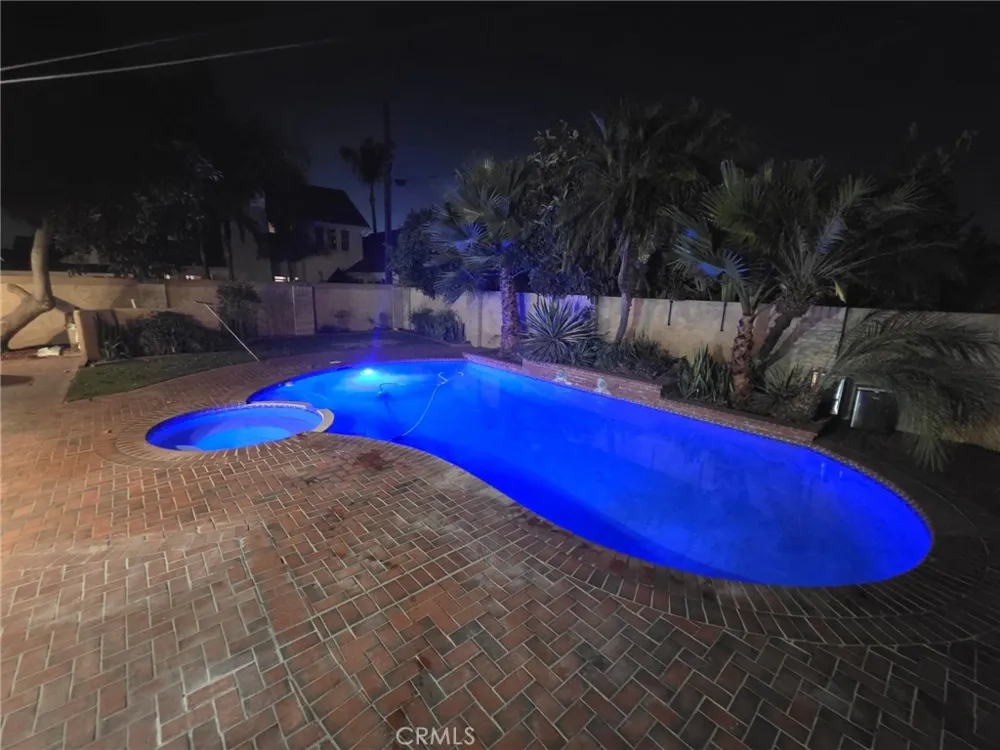 6901 Brunswick Huntington Beach, CA 92647