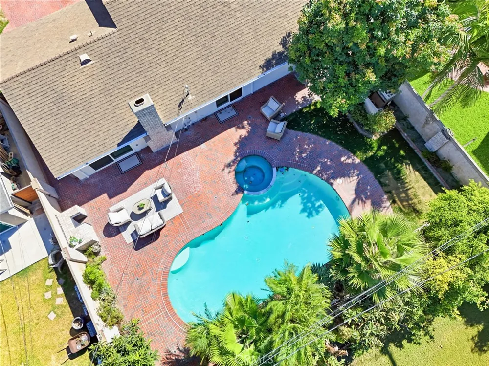 6901 Brunswick Huntington Beach, CA 92647