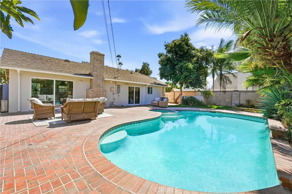 6901 Brunswick Huntington Beach, CA 92647