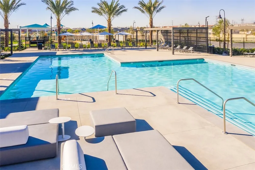 4154 S S. WILDFLAX PASEO #100 Ontario, CA 91761