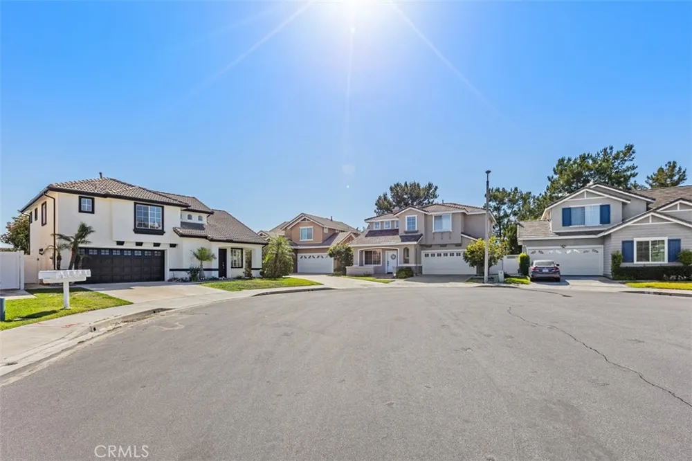 5 Chatri Circle Lake Forest, CA 92610