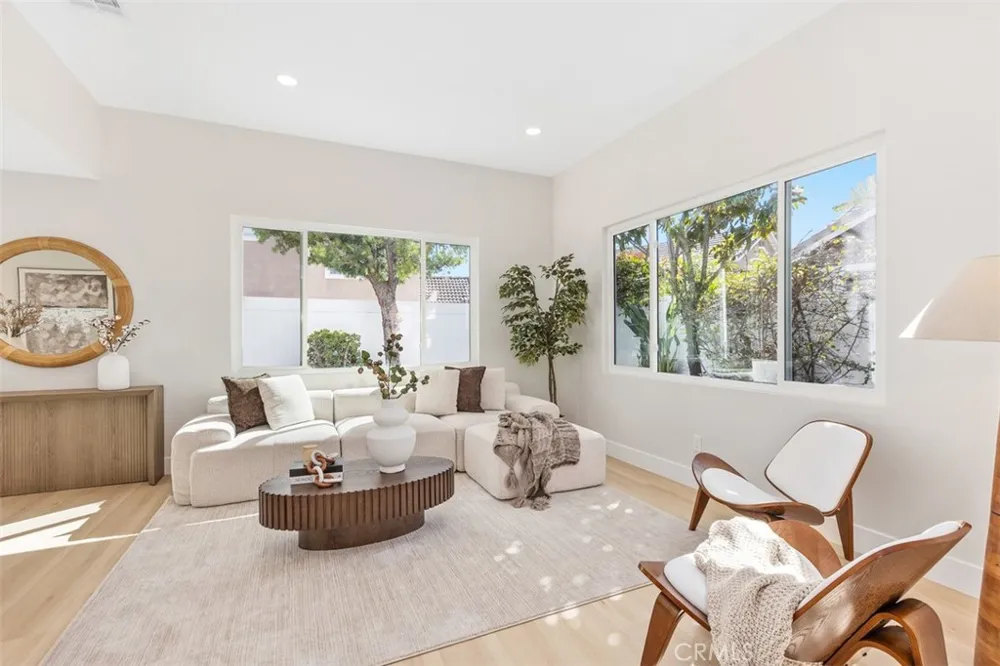 5 Chatri Circle Lake Forest, CA 92610