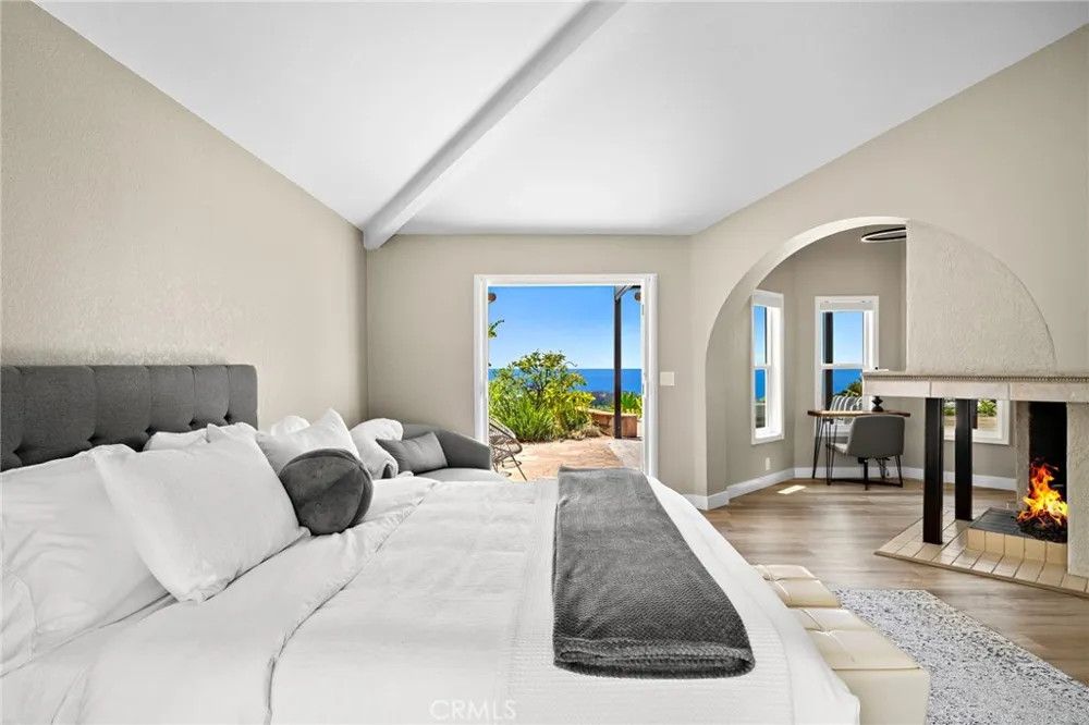 306 Via Colibri San Clemente, CA 92672