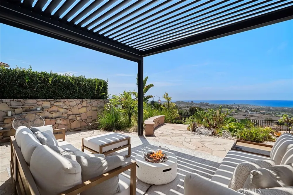 306 Via Colibri San Clemente, CA 92672