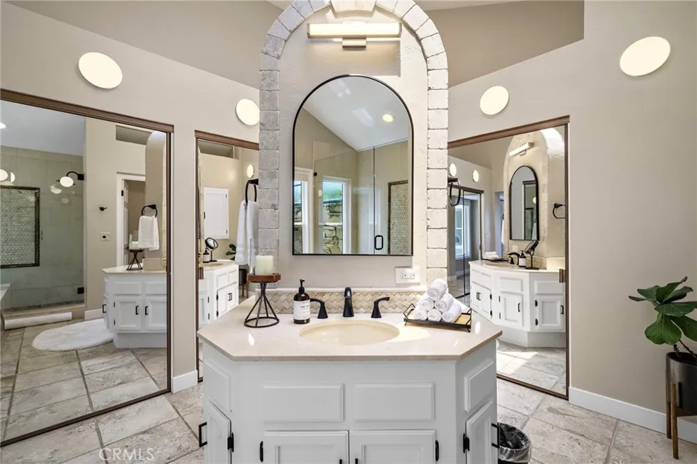 306 Via Colibri San Clemente, CA 92672