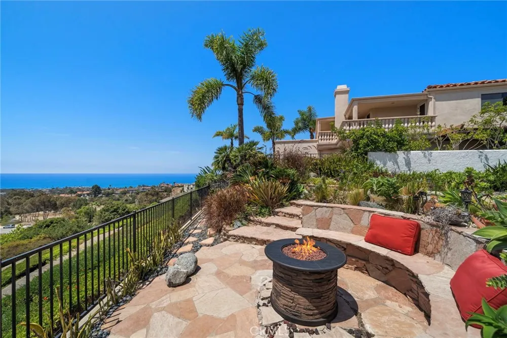 306 Via Colibri San Clemente, CA 92672