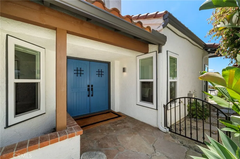 306 Via Colibri San Clemente, CA 92672