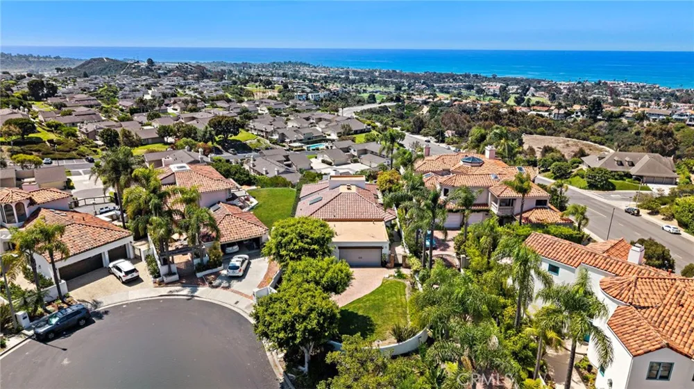 306 Via Colibri San Clemente, CA 92672