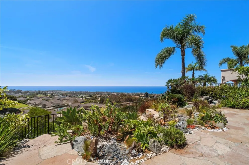 306 Via Colibri San Clemente, CA 92672