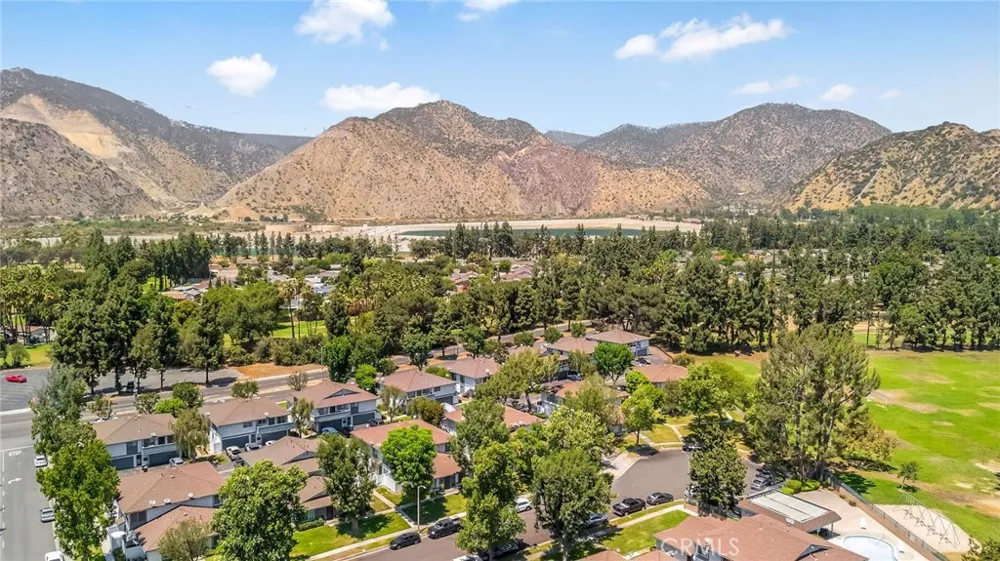 865 W 13th St #4 Azusa, CA 91702