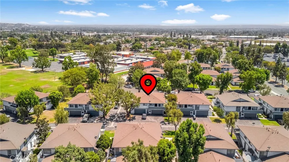 865 W 13th St #4 Azusa, CA 91702