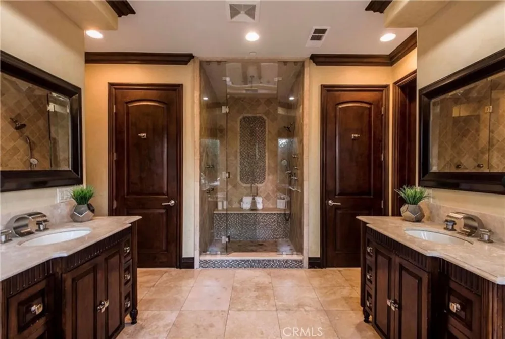 1441 Robmar Drive Beverly Hills, CA 90210