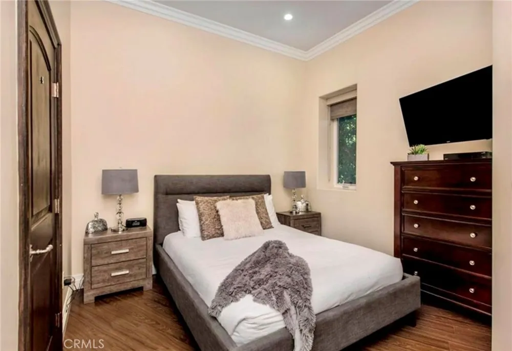 1441 Robmar Drive Beverly Hills, CA 90210