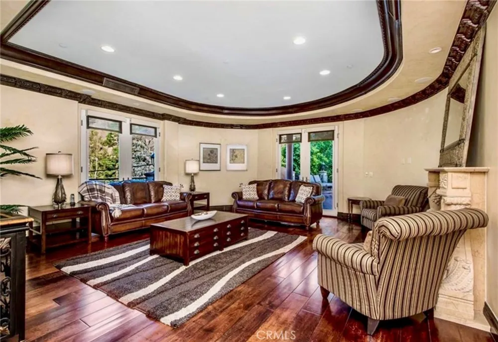 1441 Robmar Drive Beverly Hills, CA 90210