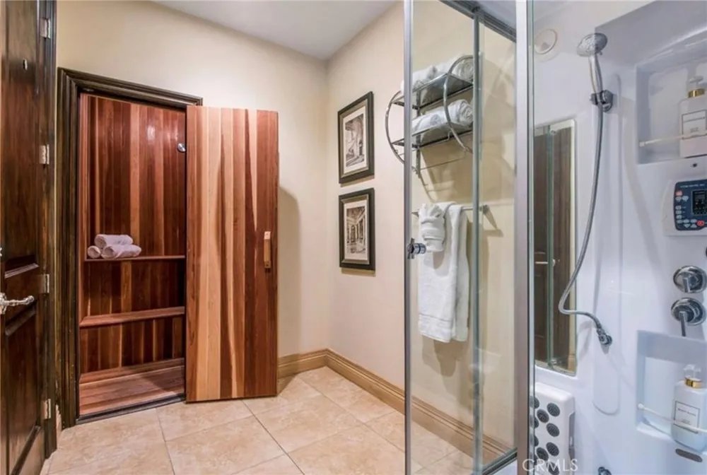 1441 Robmar Drive Beverly Hills, CA 90210