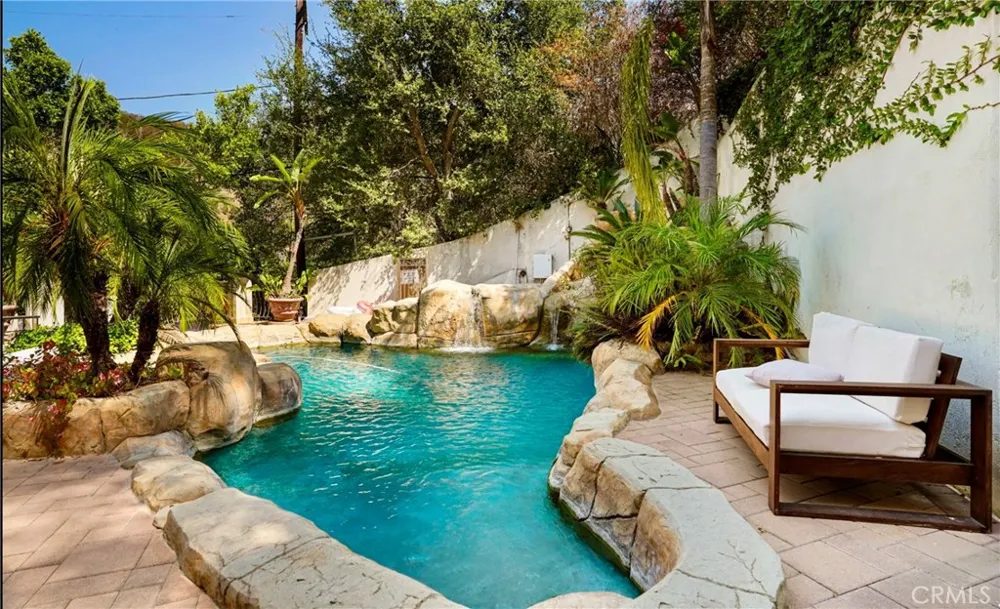 1441 Robmar Drive Beverly Hills, CA 90210