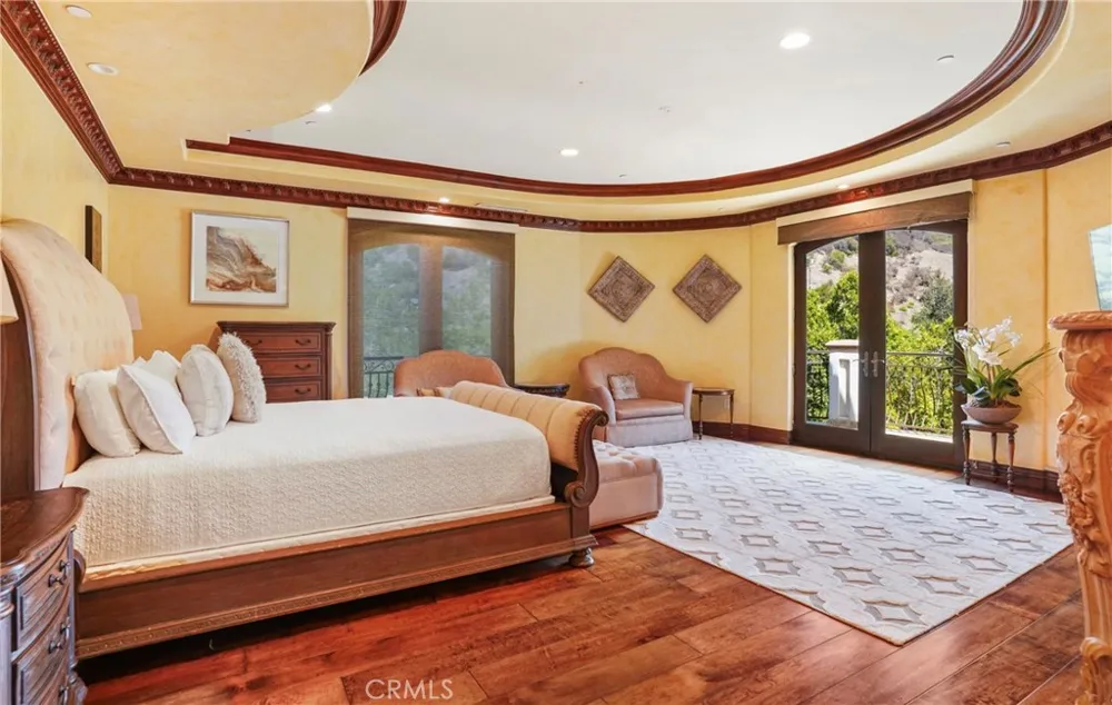 1441 Robmar Drive Beverly Hills, CA 90210
