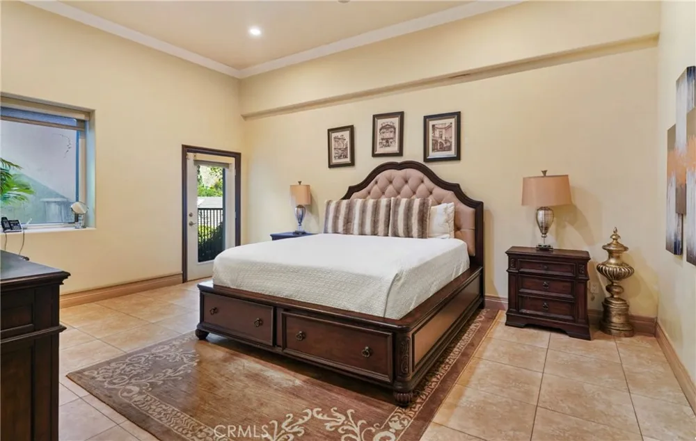 1441 Robmar Drive Beverly Hills, CA 90210