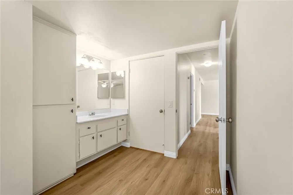 4575 Ramona Ave #2 La Verne, CA 91750