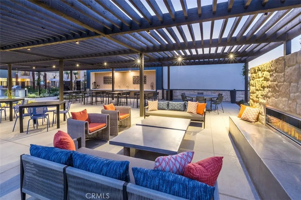 4154 S S. Wildflax Paseo #112 Ontario, CA 91761