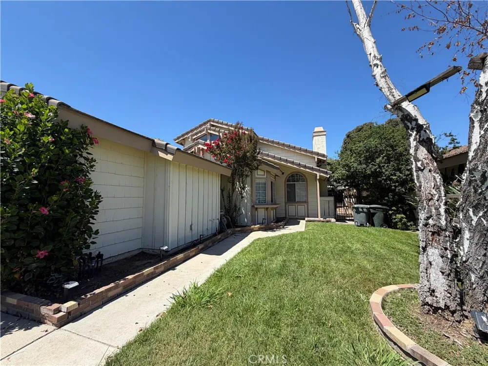 30612 HOLLYBERRY LANE Temecula, CA 92591