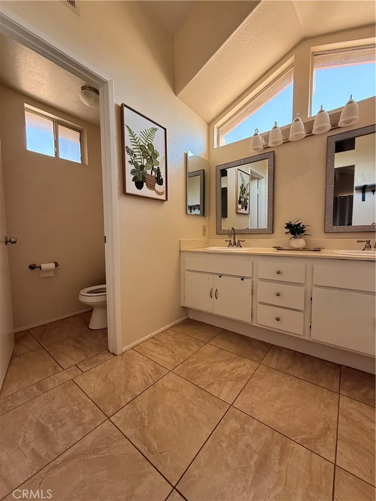 30612 HOLLYBERRY LANE Temecula, CA 92591