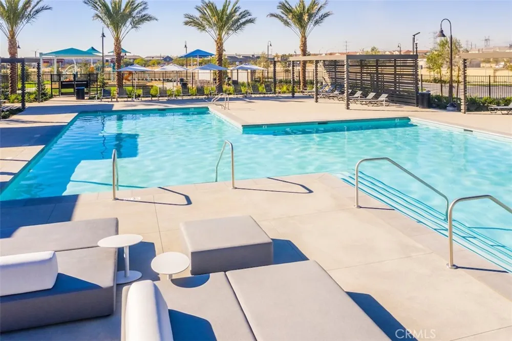 4154 S S. WILDFLAX PASEO #111 Ontario, CA 91761