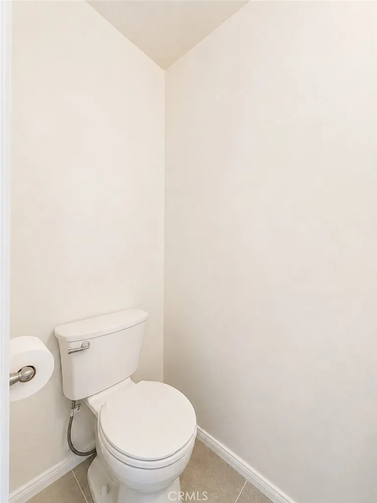 659 E Lee Azusa, CA 91702