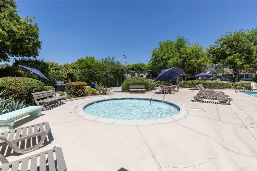 659 E Lee Azusa, CA 91702