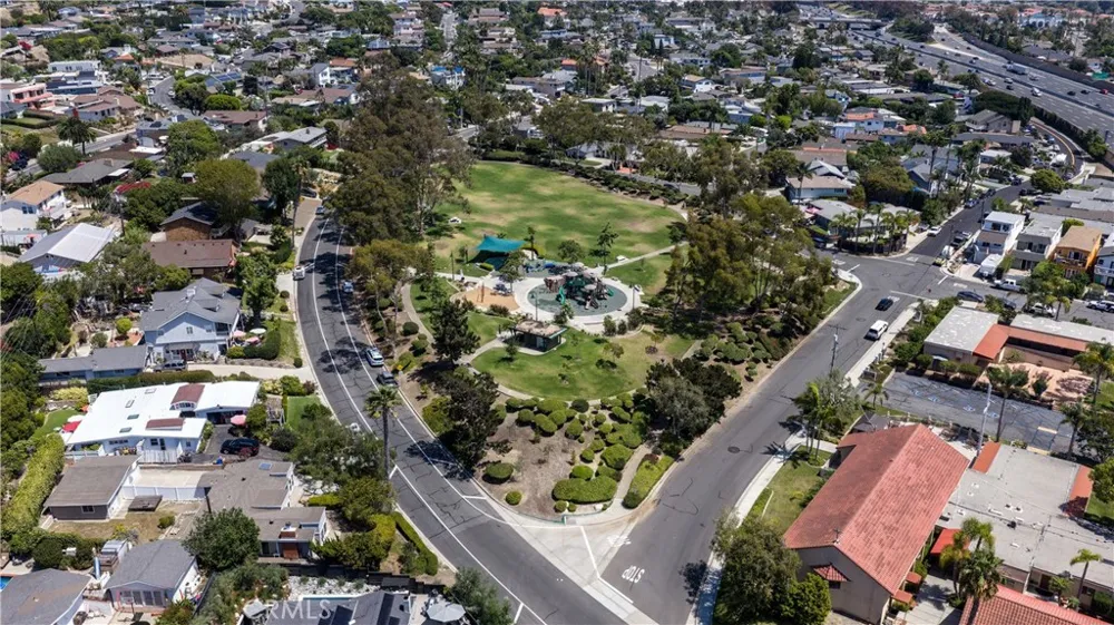 34255 Camino El Molino Dana Point, CA 92624