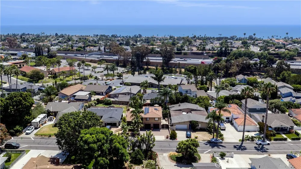 34255 Camino El Molino Dana Point, CA 92624