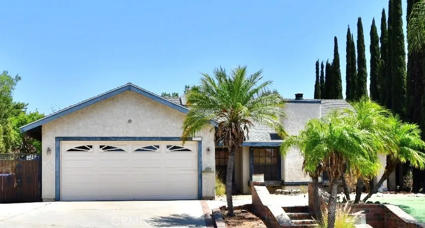 722 Sir George Court Moorpark, CA 93021