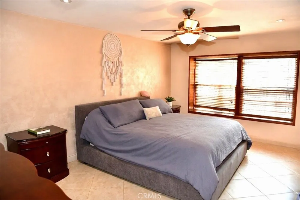722 Sir George Court Moorpark, CA 93021