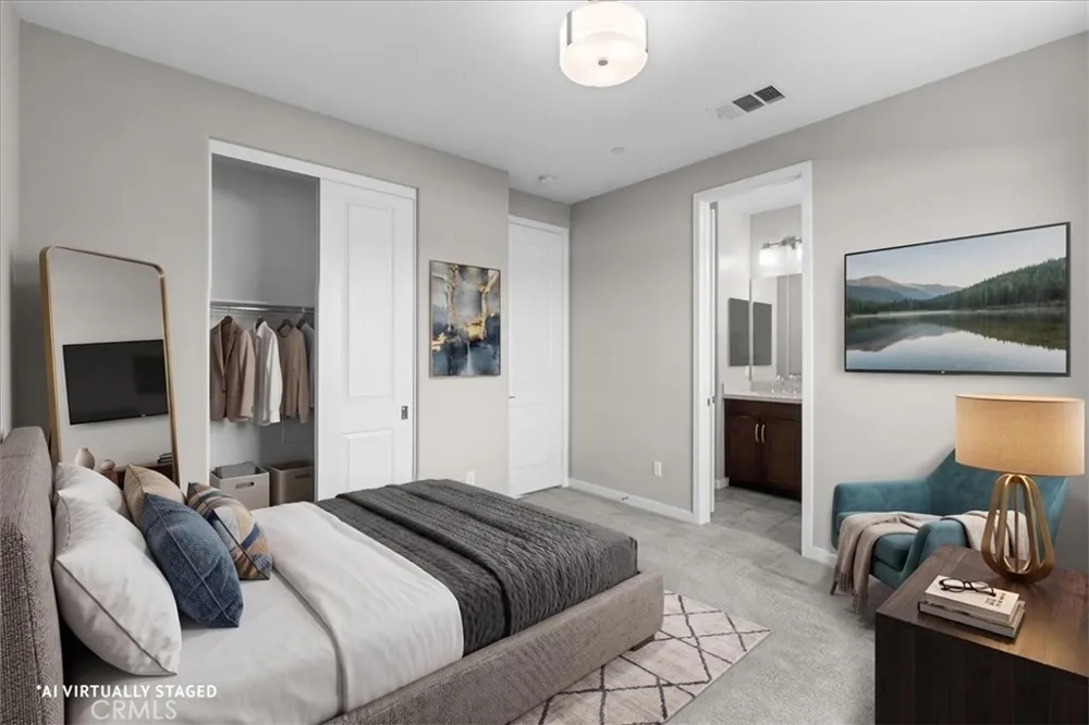 709 S Azusa Avenue #M Azusa, CA 91702