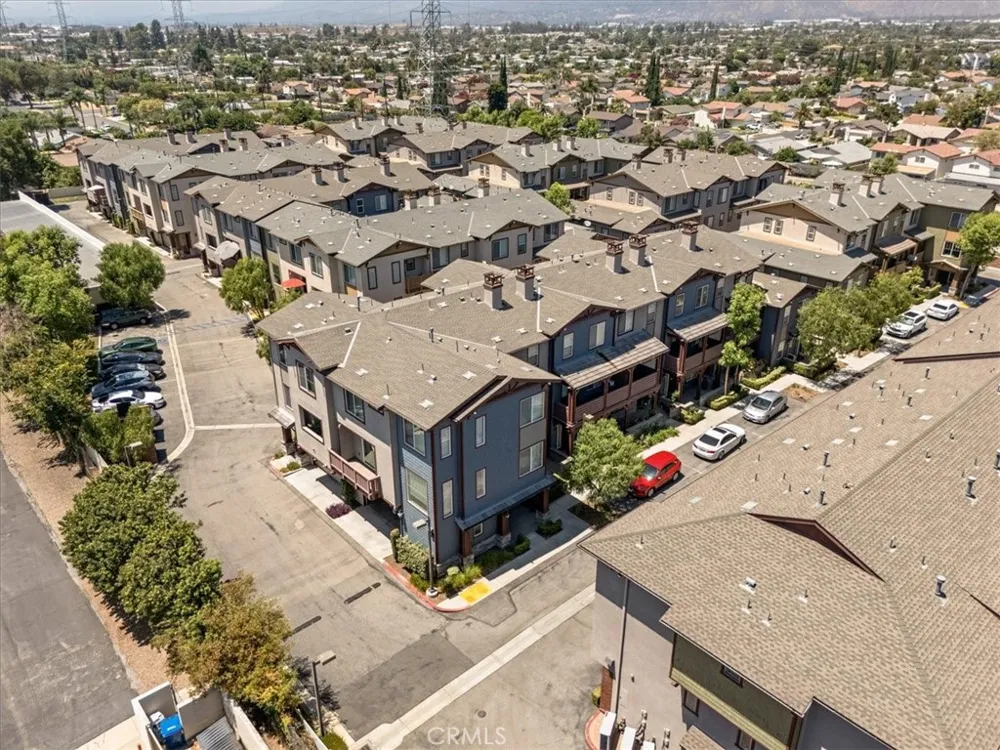 709 S Azusa Avenue #M Azusa, CA 91702