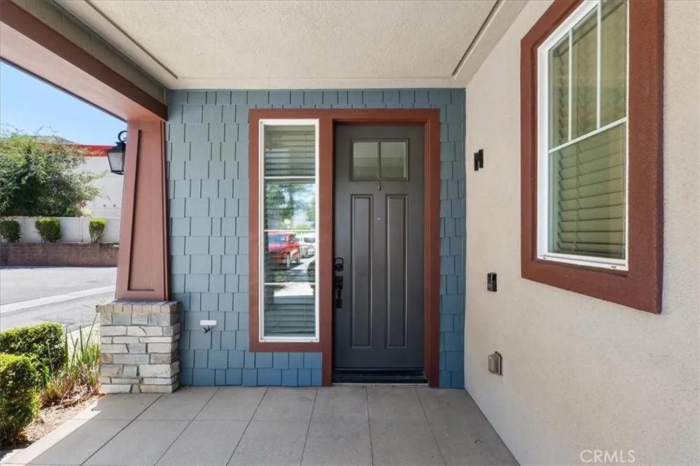 709 S Azusa Avenue #M Azusa, CA 91702