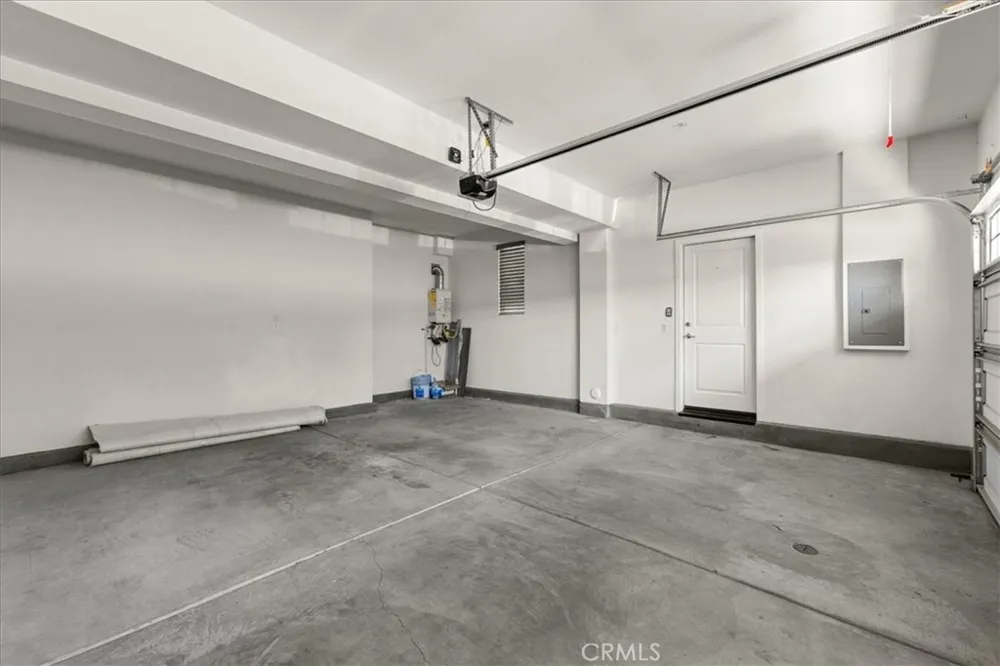 709 S Azusa Avenue #M Azusa, CA 91702